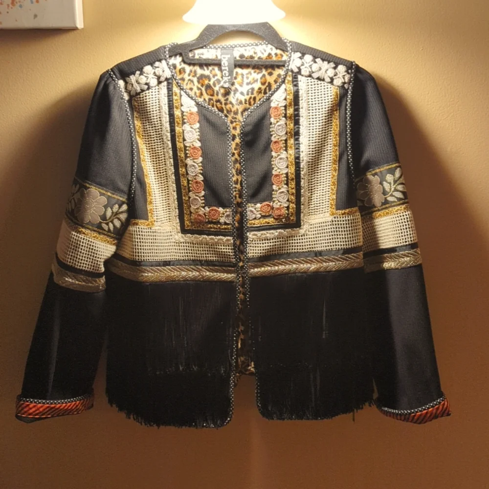 Jacket - Picture 1 of 7